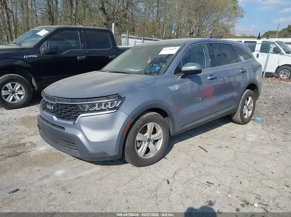 5XYRG4LC7PG177696 2023 KIA SORENTO - Image 2