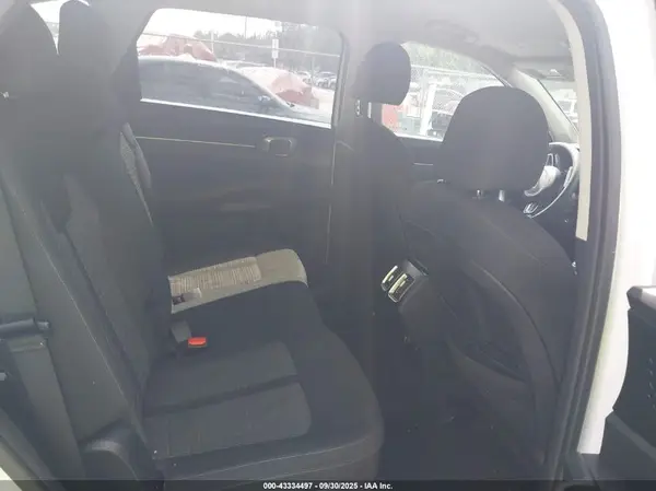 5XYRG4LC8MG032484 2021 KIA SORENTO - Image 8