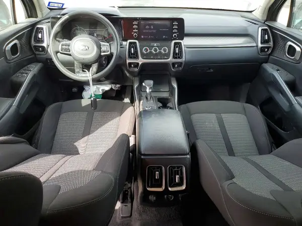 5XYRG4LC8MG050886 2021 KIA SORENTO - Image 8