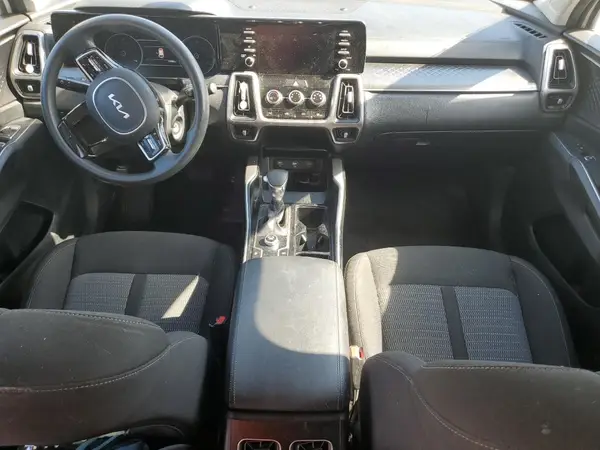 5XYRG4LC8NG097272 2022 KIA SORENTO - Image 8