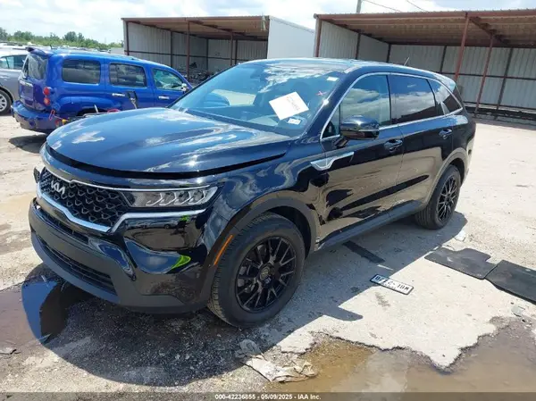 5XYRG4LC8PG172782 2023 KIA SORENTO - Image 2