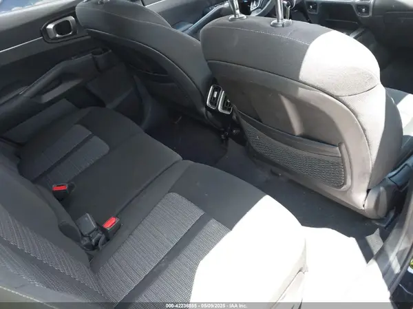 5XYRG4LC8PG172782 2023 KIA SORENTO - Image 8
