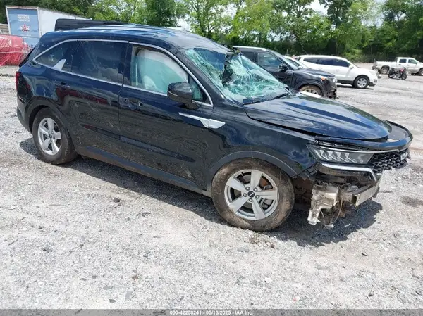 5XYRG4LC8PG240742 2023 KIA SORENTO - Image 1