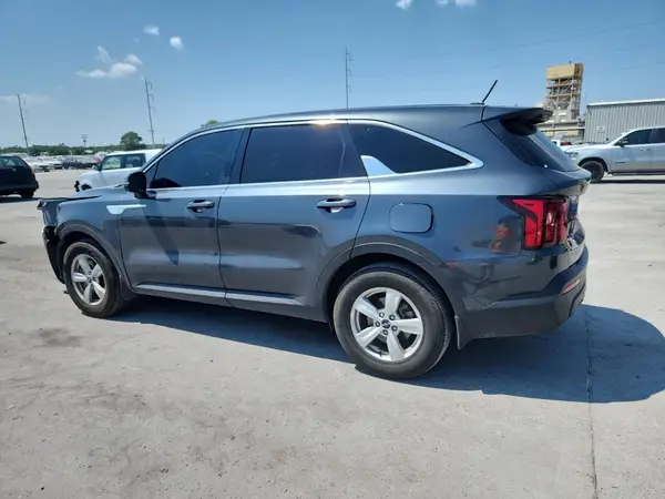 5XYRG4LC8PG242328 2023 KIA SORENTO - Image 2