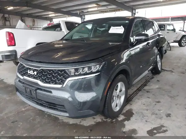 5XYRG4LC9NG076804 2022 KIA SORENTO - Image 2