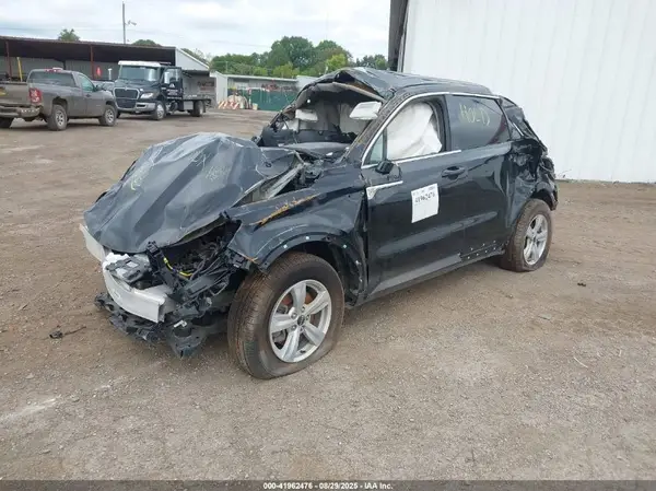 5XYRG4LC9NG092761 2022 KIA SORENTO - Image 2