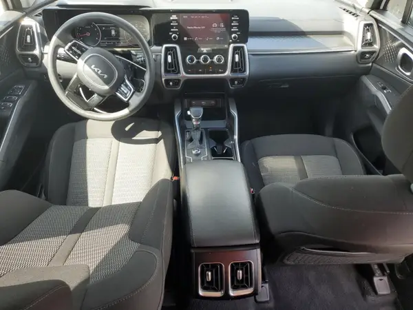 5XYRG4LC9NG105976 2022 KIA SORENTO - Image 8