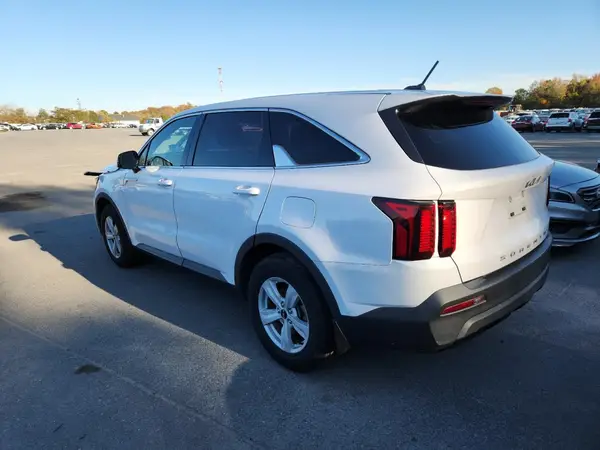 5XYRG4LC9NG114001 2022 KIA SORENTO - Image 2