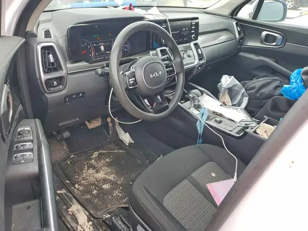 5XYRG4LC9NG129467 2022 KIA SORENTO - Image 8