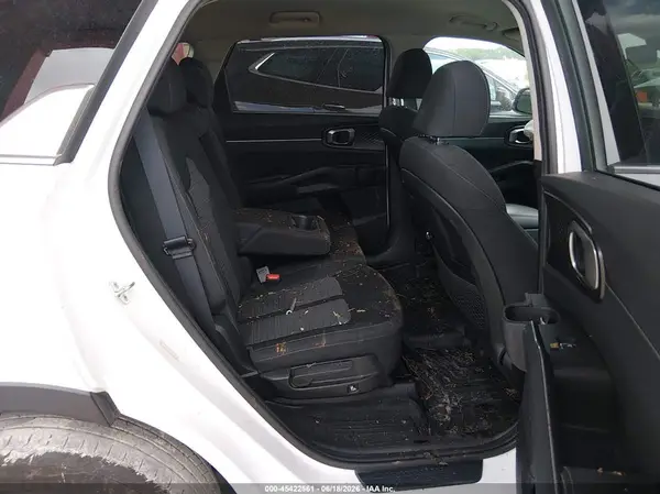 5XYRG4LC9NG134331 2022 KIA SORENTO - Image 8