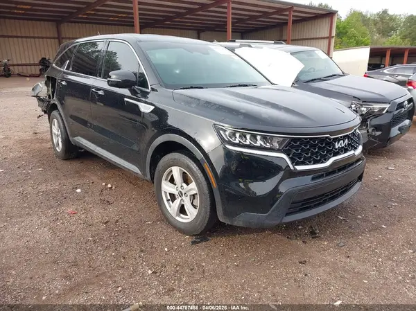 5XYRG4LC9NG138251 2022 KIA SORENTO - Image 1