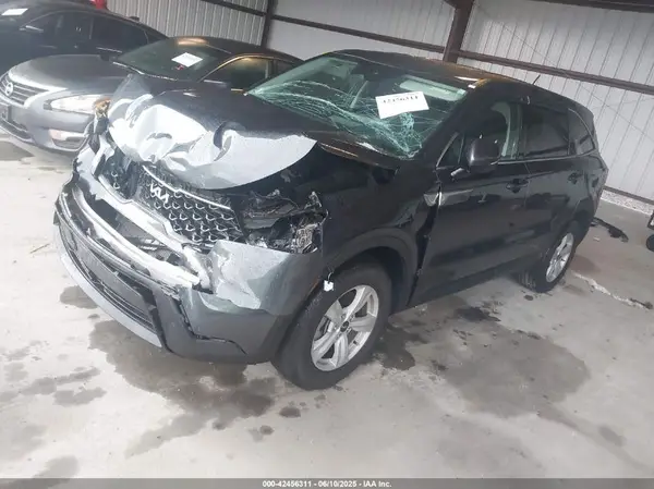 5XYRG4LC9NG140503 2022 KIA SORENTO - Image 2
