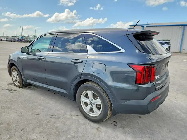 5XYRG4LC9PG173276 2023 KIA SORENTO - Image 2
