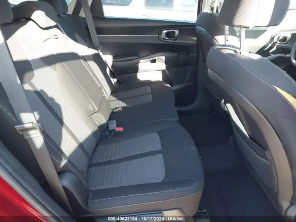 5XYRG4LCXMG002032 2021 KIA SORENTO - Image 8