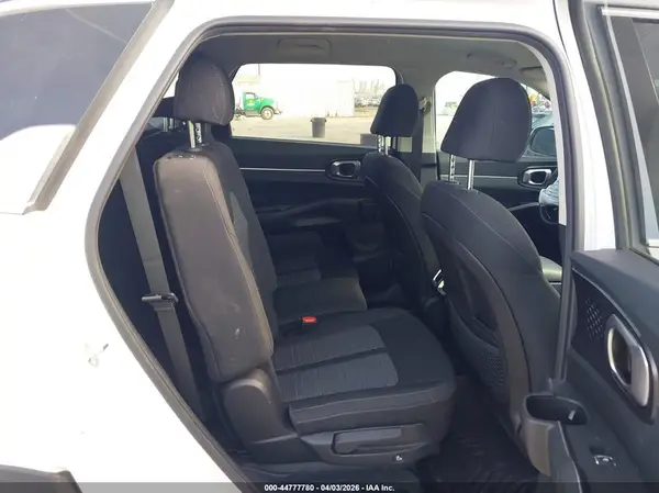 5XYRG4LCXNG085477 2022 KIA SORENTO - Image 8