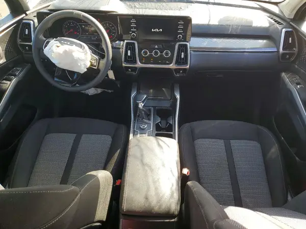 5XYRG4LCXNG105968 2022 KIA SORENTO - Image 8