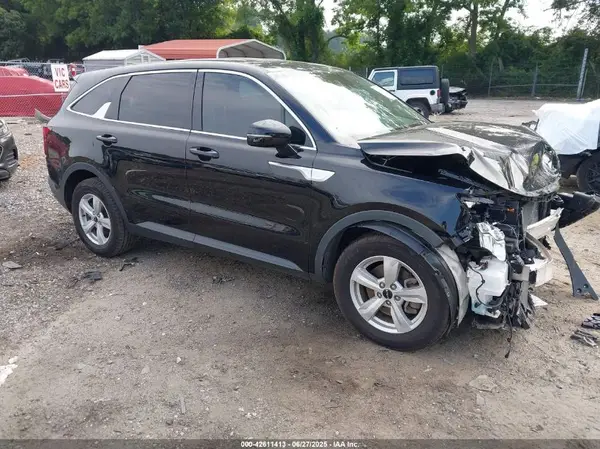 5XYRG4LCXNG131583 2022 KIA SORENTO - Image 1