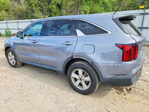 5XYRG4LCXNG136332 2022 KIA SORENTO - Image 2