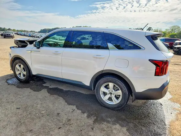 5XYRG4LCXNG143023 2022 KIA SORENTO - Image 2
