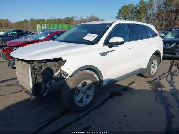 5XYRG4LCXNG150781 2022 KIA SORENTO - Image 2