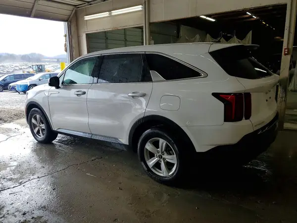 5XYRG4LCXPG168006 2023 KIA SORENTO - Image 2