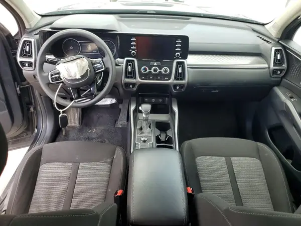 5XYRG4LCXPG171875 2023 KIA SORENTO - Image 8