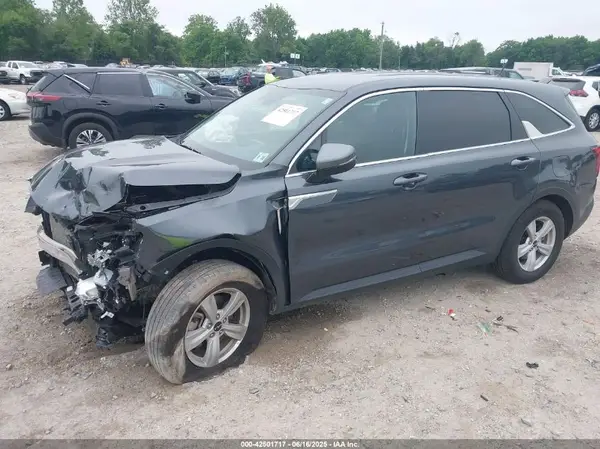 5XYRG4LCXPG228639 2023 KIA SORENTO - Image 2