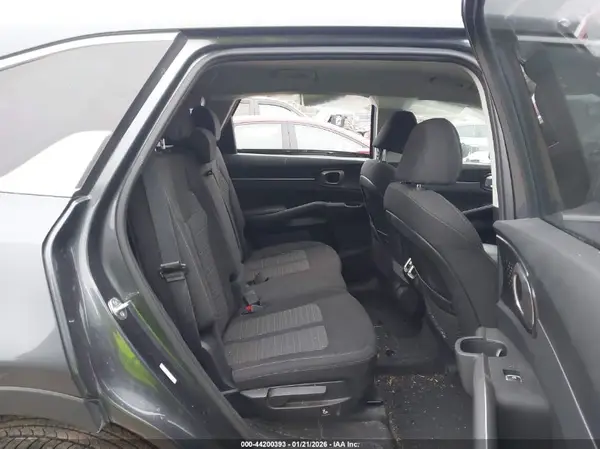 5XYRG4LCXPG239611 2023 KIA SORENTO - Image 8
