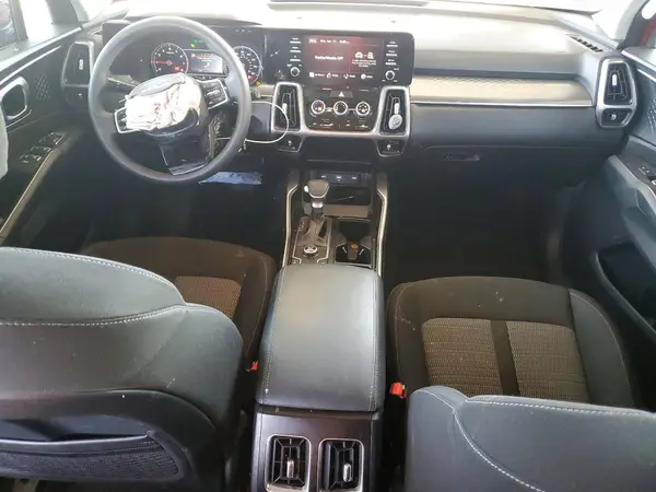 5XYRG4LCXPG240550 2023 KIA SORENTO - Image 8