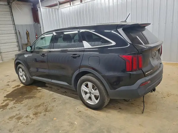 5XYRG4LCXPG241861 2023 KIA SORENTO - Image 2