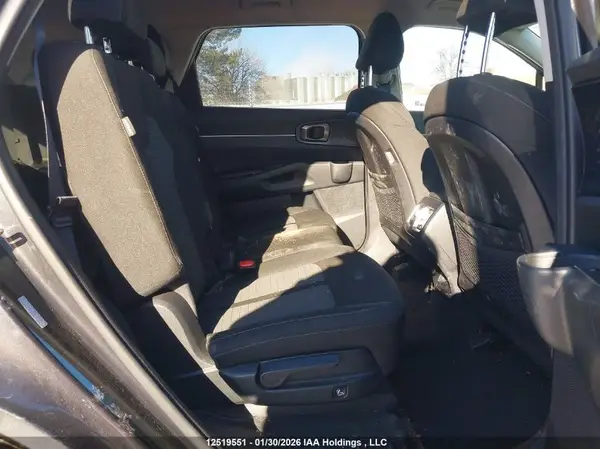 5XYRGDJC2RG259521 2024 KIA SORENTO - Image 8