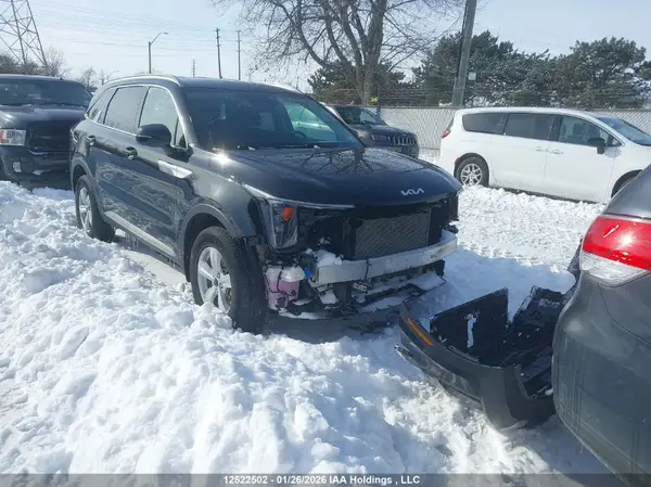 5XYRGDJC7RG275228 2024 KIA SORENTO - Image 1