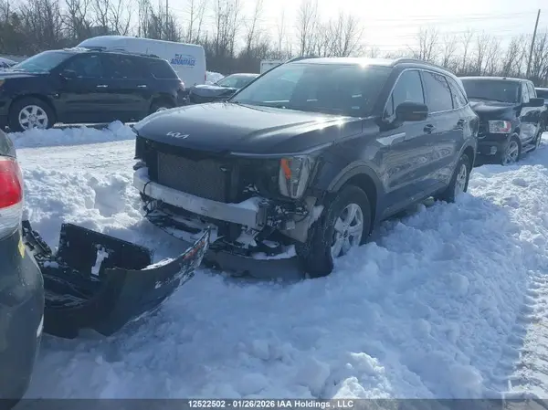 5XYRGDJC7RG275228 2024 KIA SORENTO - Image 2
