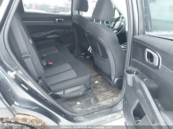 5XYRGDJC7SG318472 2025 KIA SORENTO - Image 8