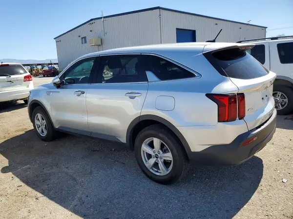 5XYRGDLC0MG017297 2021 KIA SORENTO - Image 2