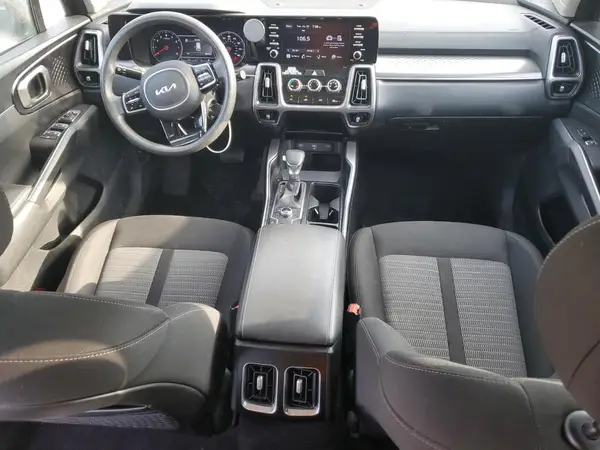 5XYRGDLC0NG089019 2022 KIA SORENTO - Image 8