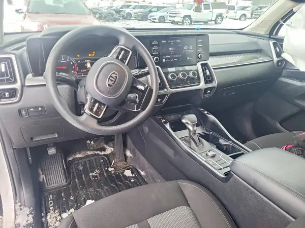 5XYRGDLC1MG041205 2021 KIA SORENTO - Image 8
