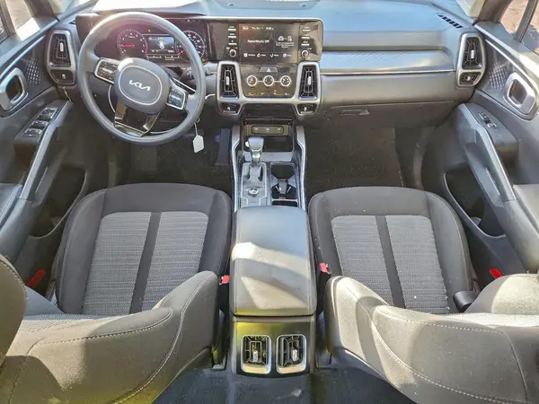 5XYRGDLC1NG106572 2022 KIA SORENTO - Image 8