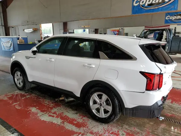 5XYRGDLC2MG010111 2021 KIA SORENTO - Image 2