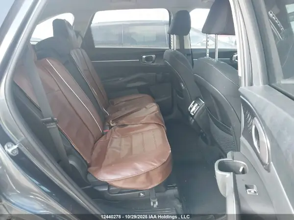 5XYRGDLC2NG106970 2022 KIA SORENTO - Image 8