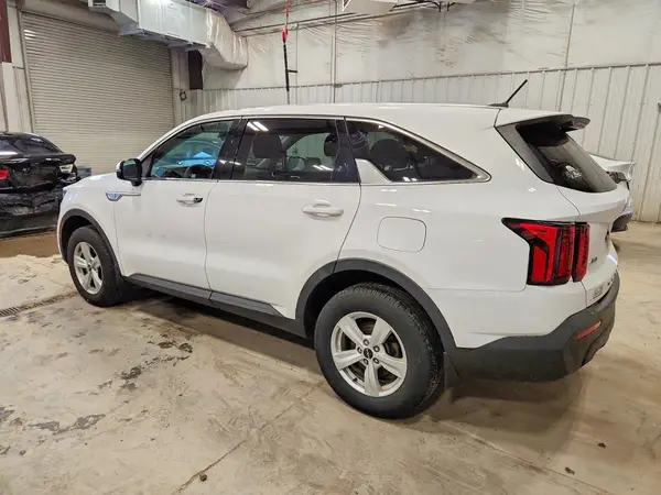 5XYRGDLC2NG115541 2022 KIA SORENTO - Image 2