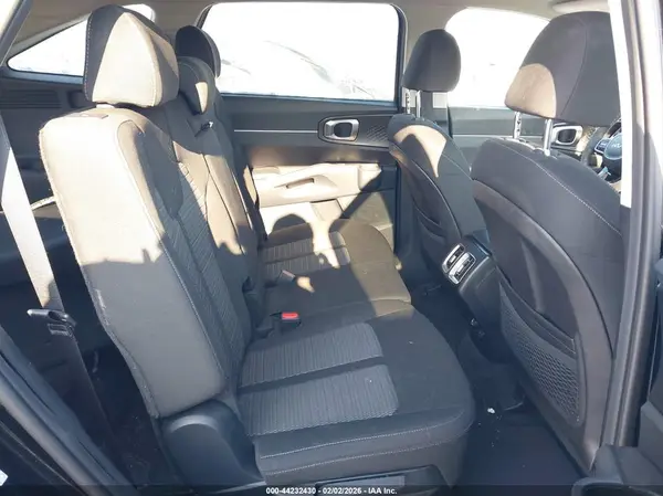 5XYRGDLC2NG149558 2022 KIA SORENTO - Image 8