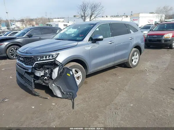 5XYRGDLC2PG221927 2023 KIA SORENTO - Image 2