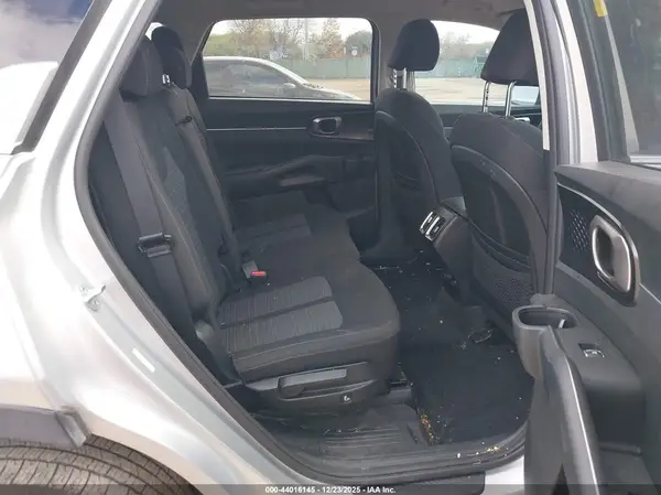 5XYRGDLC3MG036071 2021 KIA SORENTO - Image 8