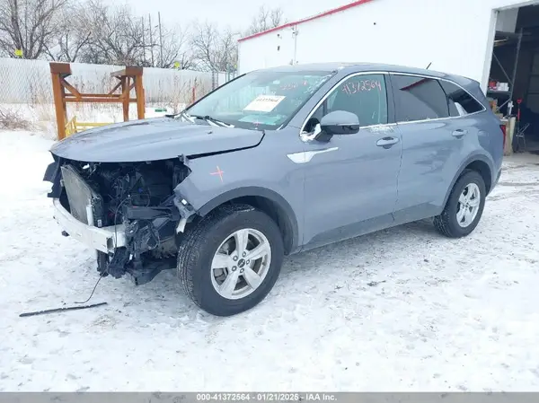 5XYRGDLC3NG103446 2022 KIA SORENTO - Image 2