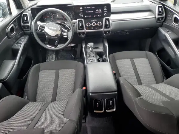 5XYRGDLC3PG209852 2023 KIA SORENTO - Image 8