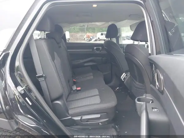 5XYRGDLC3PG215425 2023 KIA SORENTO - Image 8