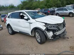 5XYRGDLC4NG115685 2022 KIA SORENTO