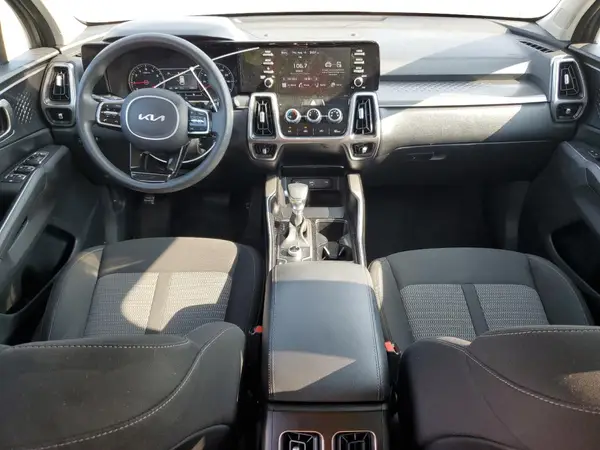 5XYRGDLC4NG123172 2022 KIA SORENTO - Image 8