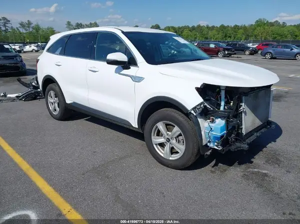 5XYRGDLC4PG204658 2023 KIA SORENTO - Image 1